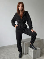 Bawełniany Kombinezon Damski z Kapturem | Luźny Krój, Komfortowy Dres