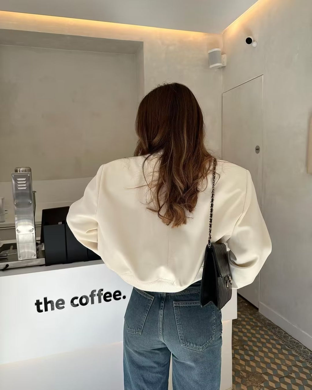 Damska Bomberka – Krótka, Stylowa i Wygodna-Jackets-Moda Perla-Moda Perla