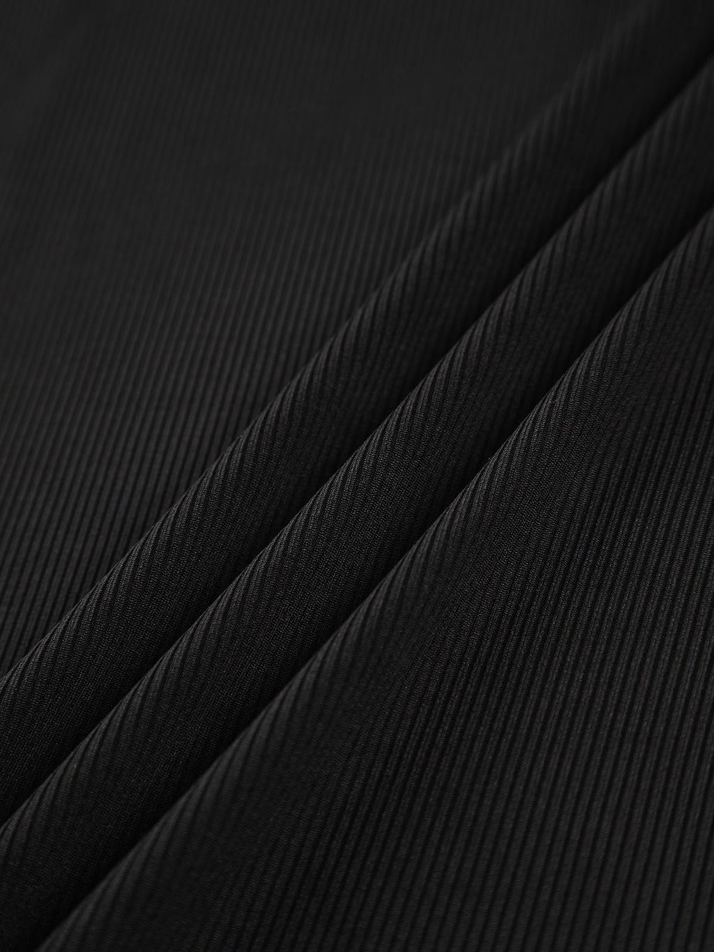 Damski Sweter Patsy | Prążkowany z Półgolfem i Asymetrycznym Wycięciem 4