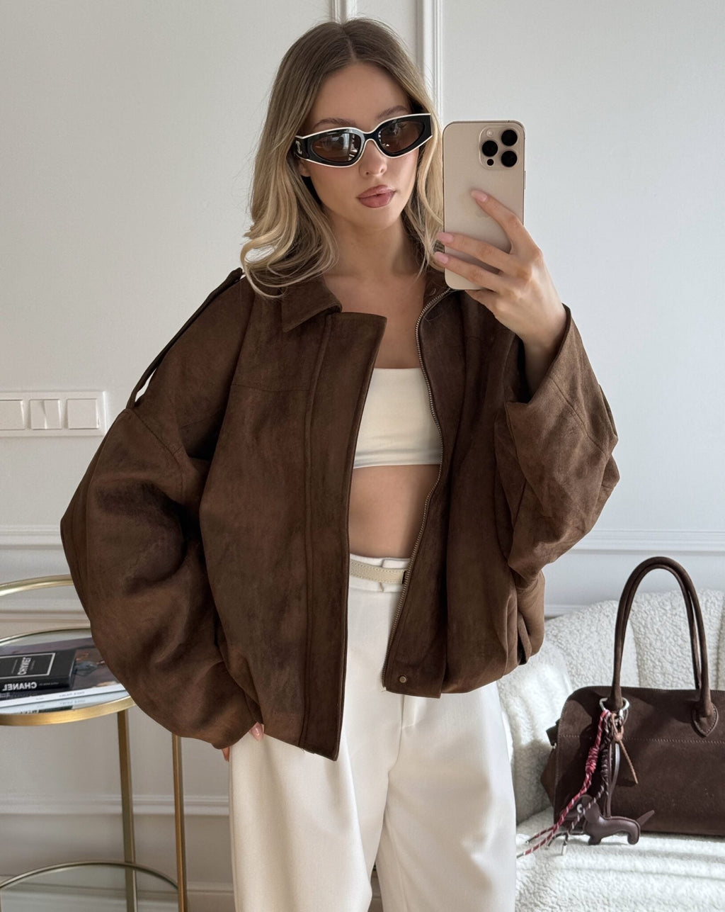 Elegancka Vintage Suede Bomberka - Ponadczasowy Styl i Design-Jackets-Moda Perla-Moda Perla