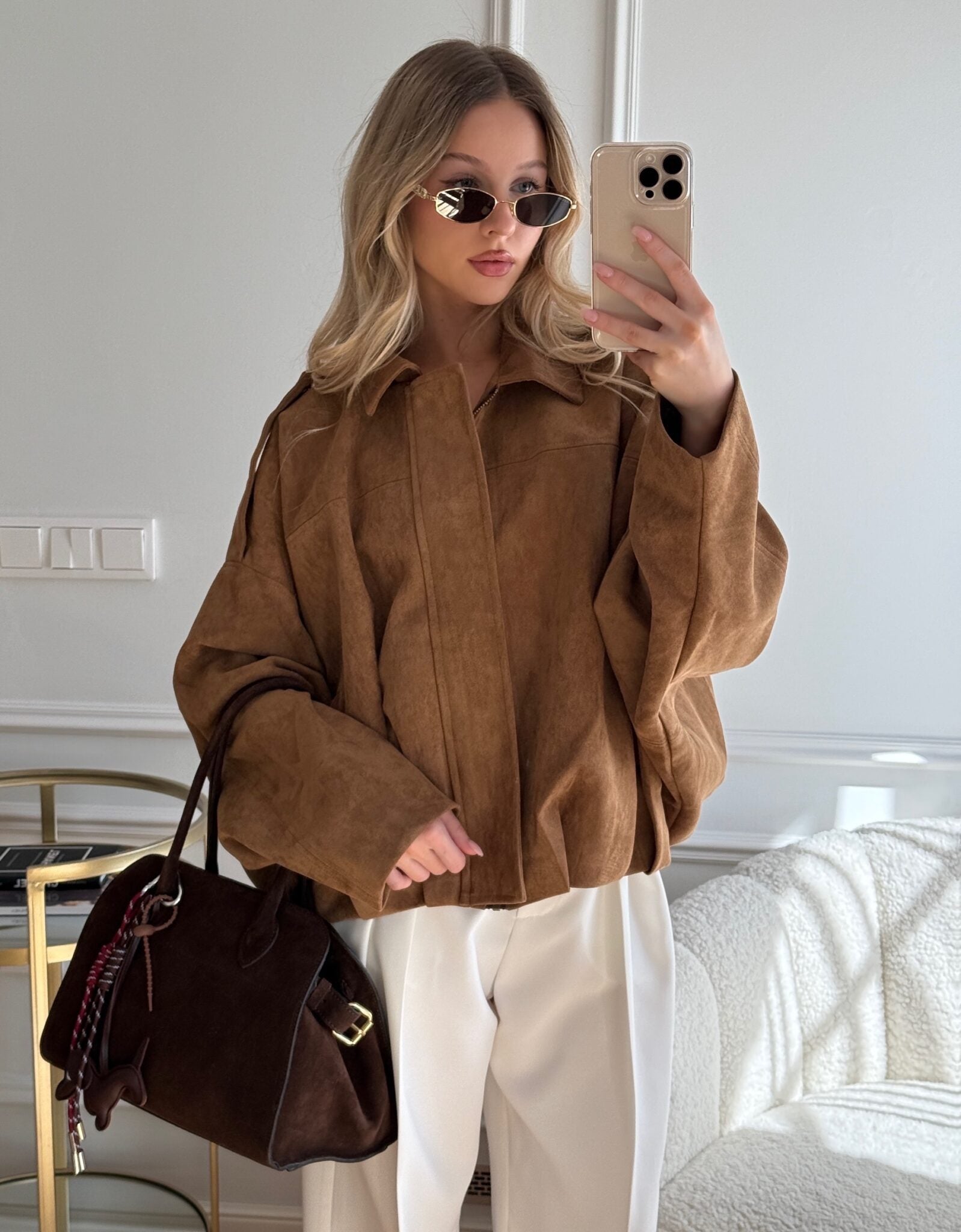 Elegancka Vintage Suede Bomberka - Ponadczasowy Styl i Design-Jackets-Moda Perla-Moda Perla