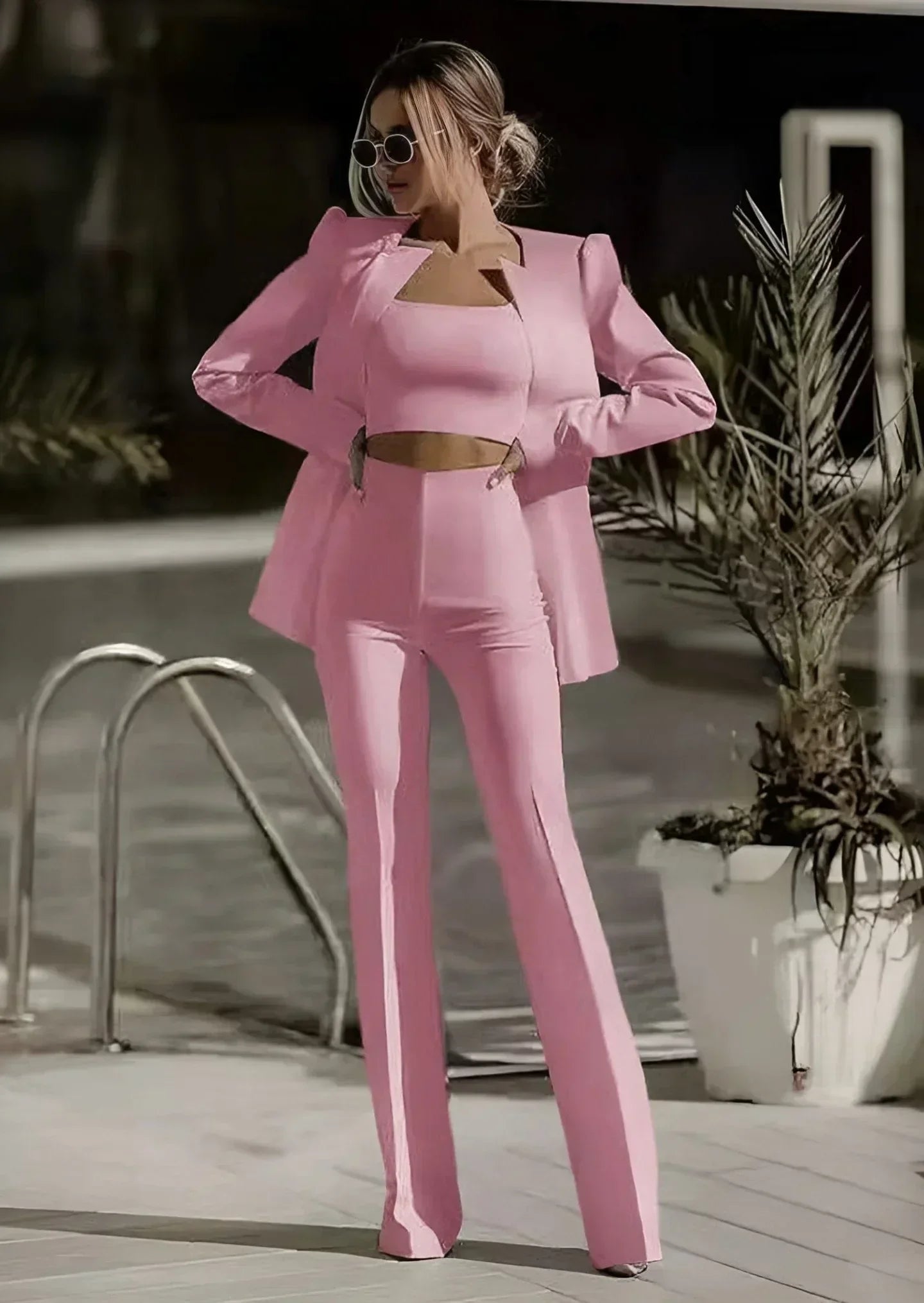 Kobiety Komplet 3-częściowy | Elegancka Marynarka, Koronkowy Top, Spodnie 2