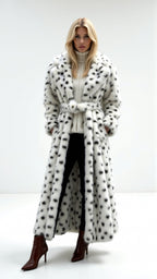Oversize Długa Kurtka z Cętki Lamparta z Sztucznego Futra i Kołnierzem - Zimowa Kurtka Damska-Jackets-Moda Perla-Biały-S-Moda Perla