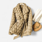 Pikowana Kurtka Damska | Wygodny Materiał, Stylowy Pasek 1