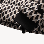 Kurtka puchowa damska z paskiem i kapturem