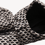 Kurtka puchowa damska z paskiem i kapturem